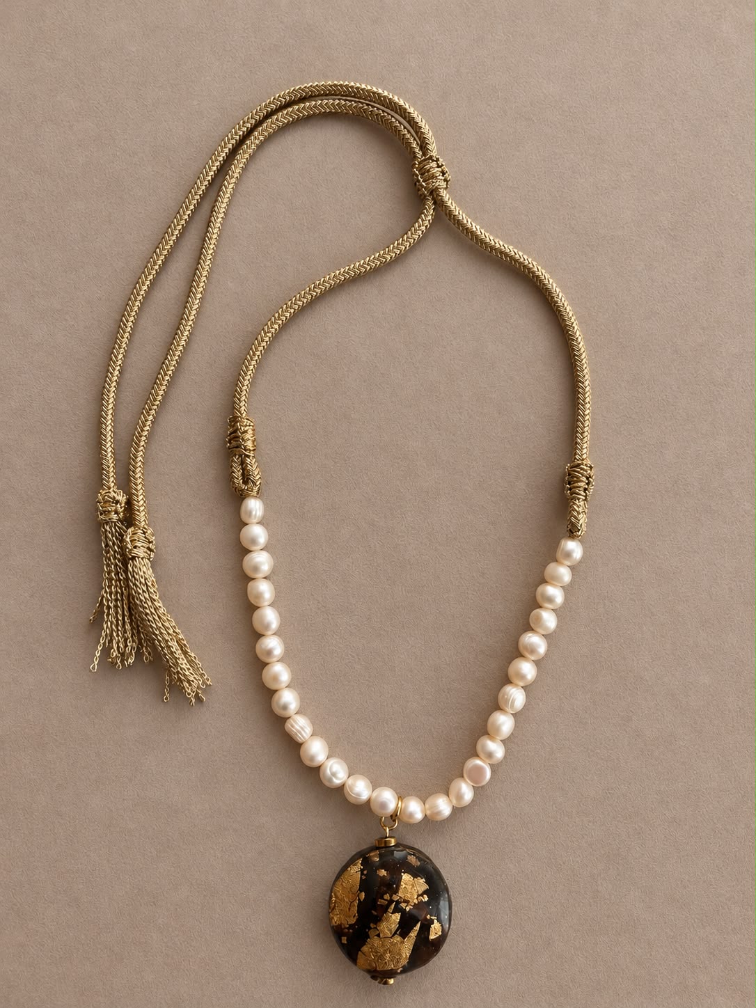 Collier Perle Medaillon